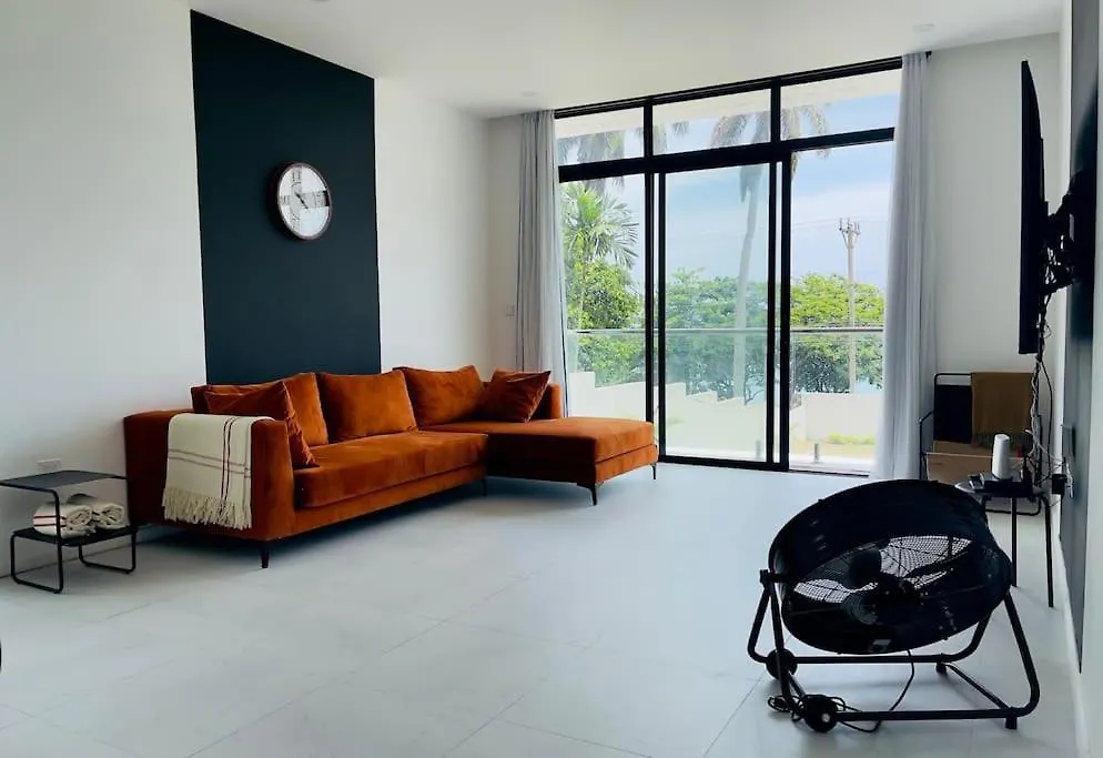 Apartament Apt 6Ix - Modern And Airy @ Paradise Bay Montego Bay
